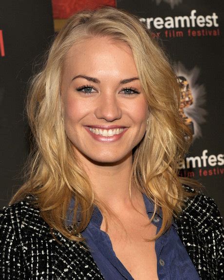 Yvonne Strahovski nude and leaked (97 pics – 4 videos)